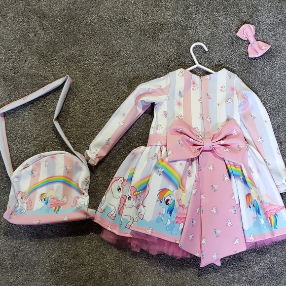 SOLD ❌❌❌ - Picture 2 of 4